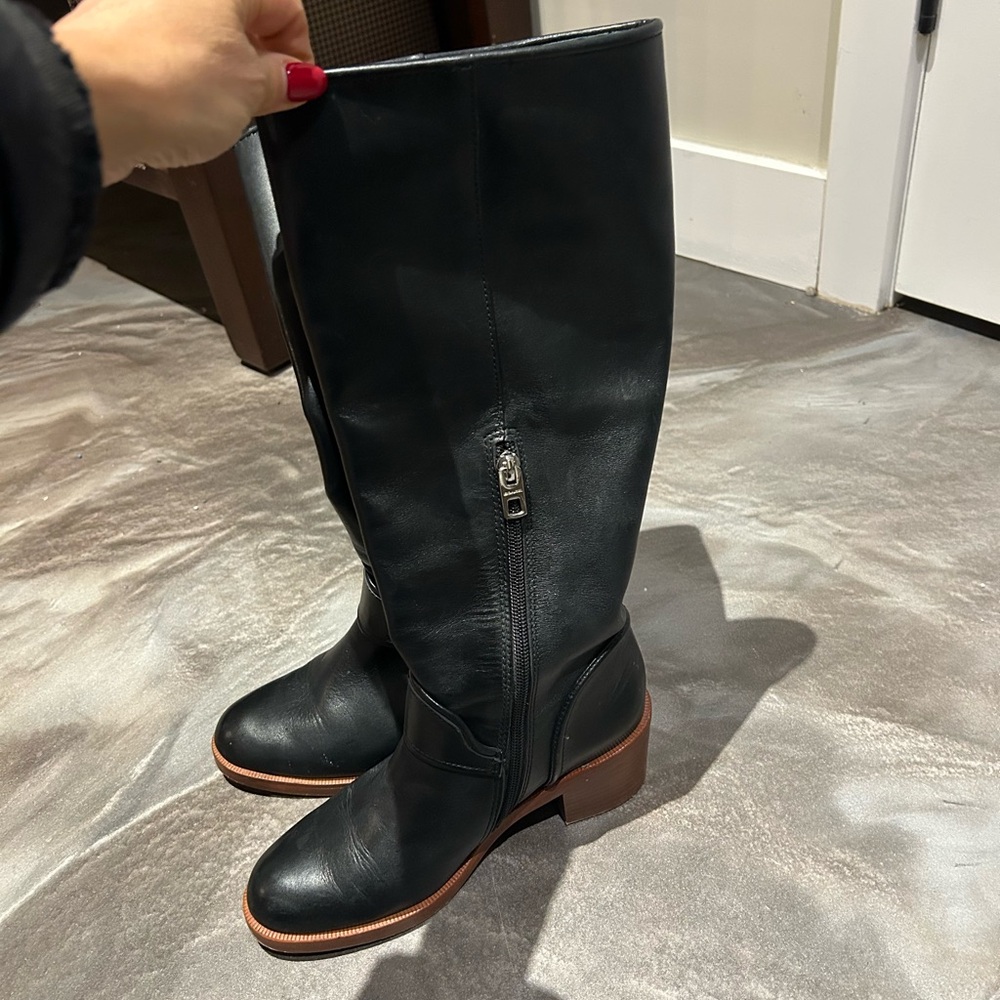 Coach boots
